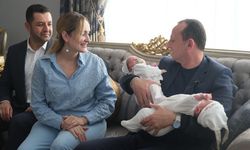 Miniklerin Hoş geldin Bebek Setleri Başkan Yele’den