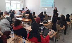 Yalova Üniversitesi Öğrencilerine Organ Bağışı Eğitimi