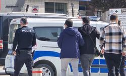 Yalova Meydanı Karıştı: Gizli Çekim Yaptı, Kurtulamadı