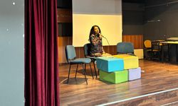 Yazar Hatice Üzgül, Termal Fen Lisesi’ndeydi