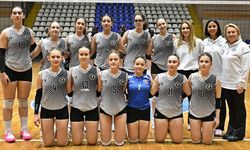 Filede Çiftlikköy’ün Yıldız Kızları Yarı Final Etabı İçin Parkede