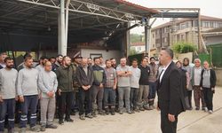 Başkan Yılmaz Tavşan’dan Çalışanlarına Bayram Jesti