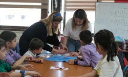 Çiftlikköy’de Minik Kursiyerlerden Annelere Hediye