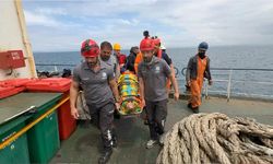Yalova Açıklarında Yük Gemisinde Yaralanan Gemici Denizden Tahliye Edildi