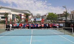 Adıyaman’da Yalova Rüzgarı Esti