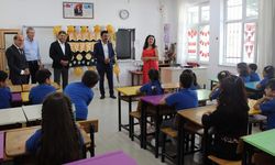 Çınarcık’ta Öğrenciler Karnelerini Aldı