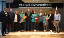 Dünya Şampiyonlarından Rektöre Ziyaret