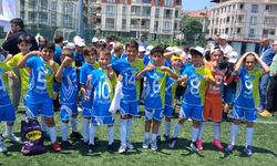 İlkokul Minikler Futbol Şenliği Süper Finali Tamamlandı