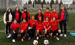 U15 Kız Millî Takım Bölge Seçmelerinde Yalova’dan Nihle’de Ter Döktü