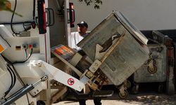 Armutlu’da Konteynerlere Hijyen Uygulaması