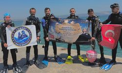 Yalova’da Dalgıçlar Kabotaj Bayramı'nı Su Altında Kutladı