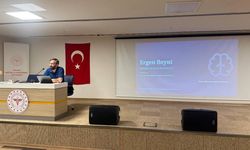 Yalova’da Ergenlik Dönemi Masaya Yatırıldı
