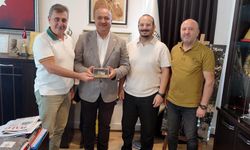 TUFAG’dan Başkan Avni Kurt’a Festival Teşekkürü
