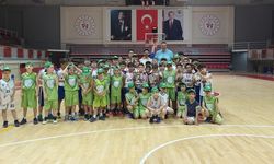 U10’da Zirve Uludağ Basketbol’un