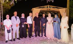 Başkanlar Genç Çiftin Nişan Mutluluğuna Ortak Oldu
