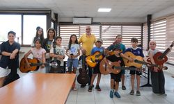 Yalova Çiftlikköy’de Müziksever Çocuklara Ücretsiz Eğitim