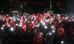 Ekin Uzunlar Çiftlikköy’ü Coşturdu