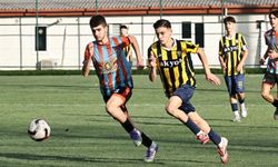 Amatör Futbol Lisans ve Transfer Ücretlerini Çileden Çıkarttı