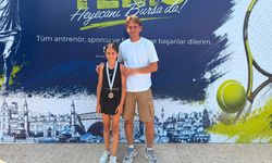 Elis Soyman, Kortta Rüzgar Gibi Esiyor