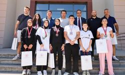 Başarılı Boksörler, Kılıç’ın Konuğu Oldu