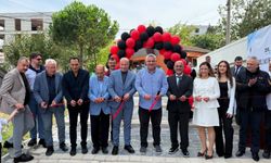 Başkan Gürel İki Yeni İşletmenin Açılışına Katıldı