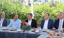Özgür Özel Yalova’da Süs Bitkileri Üreticileriyle Buluştu