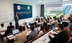 Üniversitenin Paydaşı Olduğu Bağımlılıkla Mücadele Projesine Bakanlıktan Destek