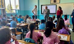 Aytekin Yılmaz’dan Yalova’daki Okullara Ziyaret