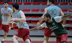 Yalova’nın Dev Adamları Fenerbahçe’yi Ağırlıyor