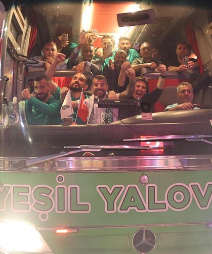 Tüm Yalova’da Şampiyonluk Coşkusu Yaşandı