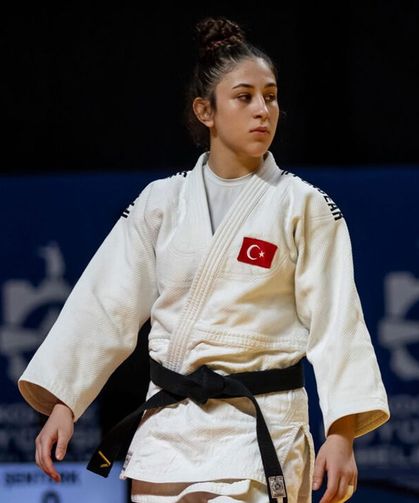 Yalova Üniversitesi’nde Büyük Mutluluk