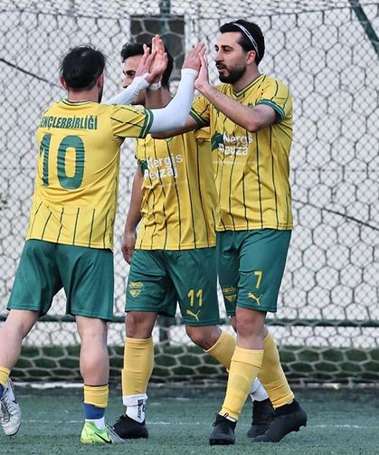 Yeni Transferler Gençleri Uçurdu