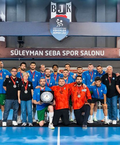 Yalovalı Gökay Takımı Nilüfer İle Süper Lig İkincisi Oldu