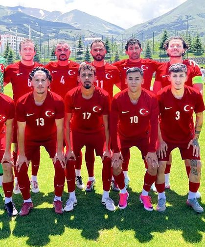 Oğuz ve Arkadaşları Finali Kıl Payı Kaçırdı
