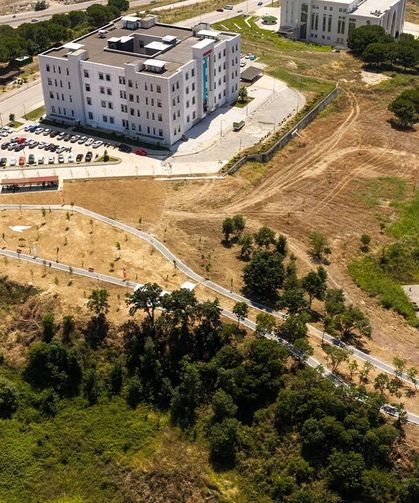 Yalova Üniversitesi'nde "Sezai Karakoç Yürüyüş Yolu" Hizmete Açıldı