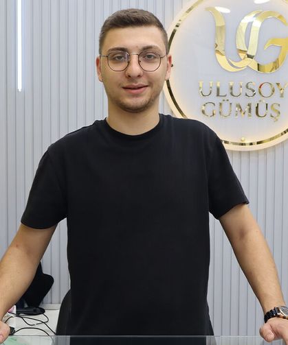 Genç Girişimciden Yalova’ya Yeni Gümüş Takı Mağazası
