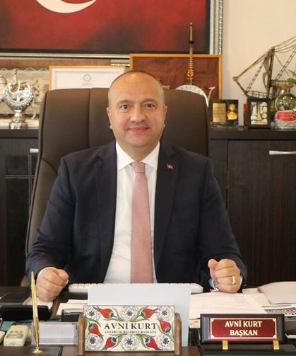 Çınarcık’ta Başkan Kurt’tan Zafer Bayramı Mesajı