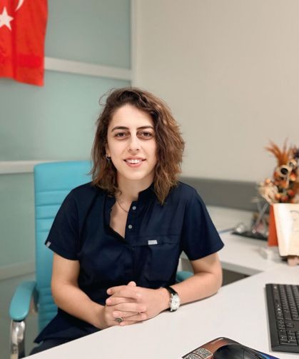 Yalova Eğitim ve Araştırma Hastanesi’ne Yeni Beyin ve Sinir Cerrahi Uzmanı Atandı