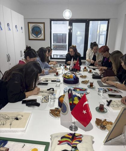 Üniversiteli Kadınlardan İlk Keçe Workshopu