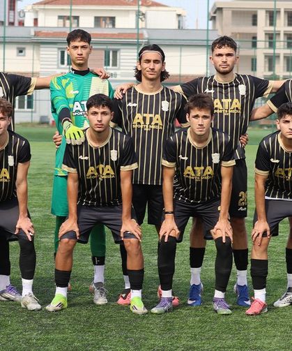 Yalova FK Zirveye Kırparken, Yalovaspor Beraberliğe Abone Oldu