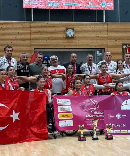 Yalovalı Serra ve Arkadaşları Avrupa Şampiyonu