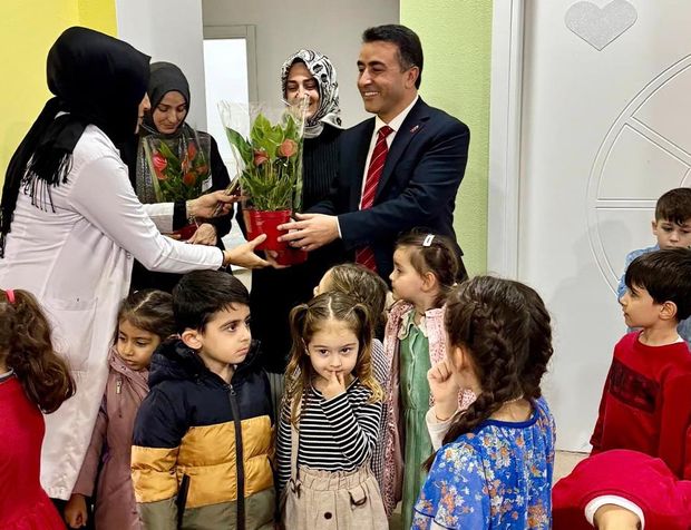 Başkan Kaçar, Öğretmenler Günü’nü Kutladı