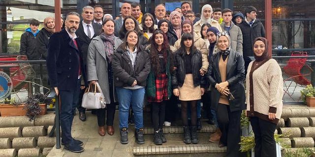 Vali Erol, Anadolu Mektebi İle Buluştu