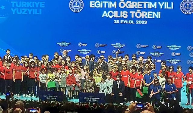 Akmeşe, “Eğitimde Türkiye Yüzyılı"na Katıldı