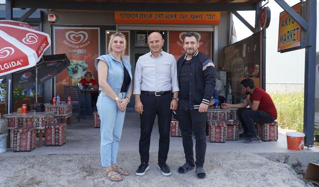 Oral, Kitap Cafe İşletmecisi Çiğdem Akyüz'ü Ziyaret Etti