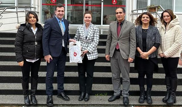 Doğan Ve Laçin Yalova Huzurevi’ni Ziyaret Etti