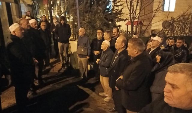 Umreciler Dualarla Uğurlandı