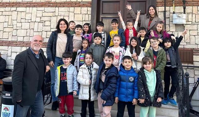 Yalova Bal-Göç, Gazi Osman Paşa Anaokulu Öğrencilerini Ağırladı