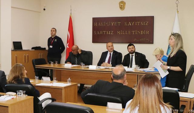 Çınarcık Belediye Meclisi Toplandı