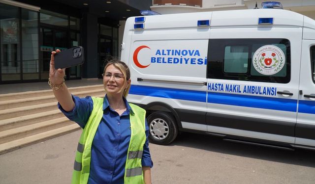 Altınova Belediyesine ‘’Tam Donanımlı Ambulans’’ Kazandırıldı